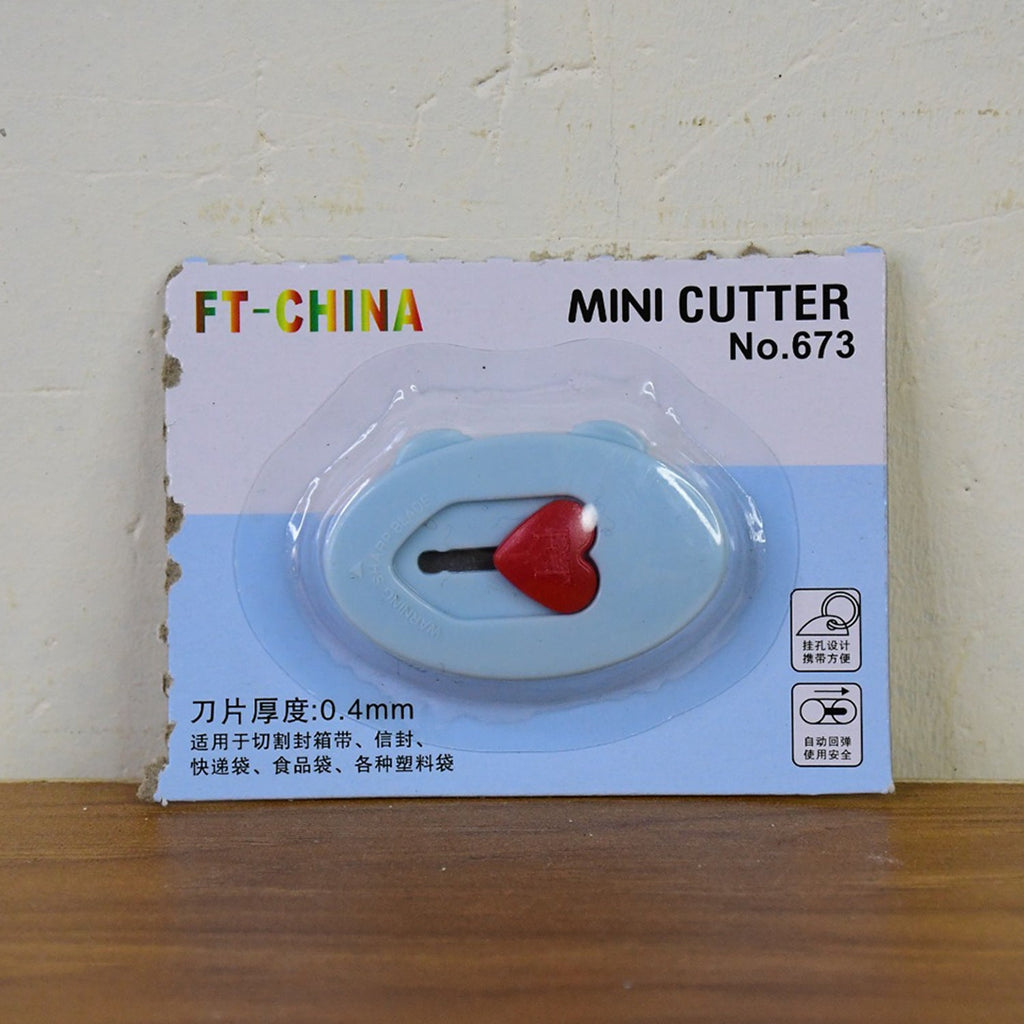 Mini Utility Cutter / Knife with Heart-Shaped Safety Lock