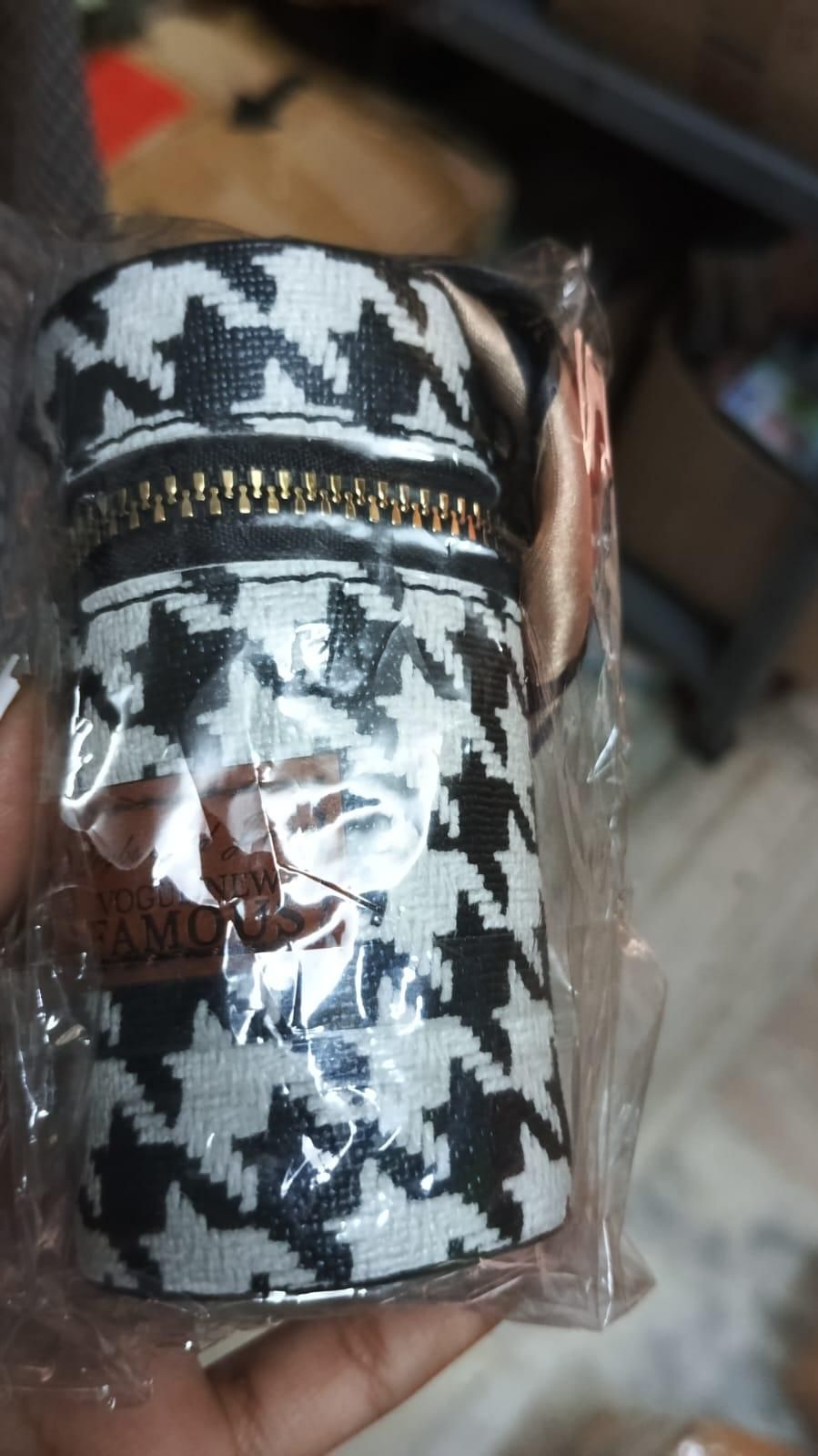 Beauty in Your Pocket – with You, Always