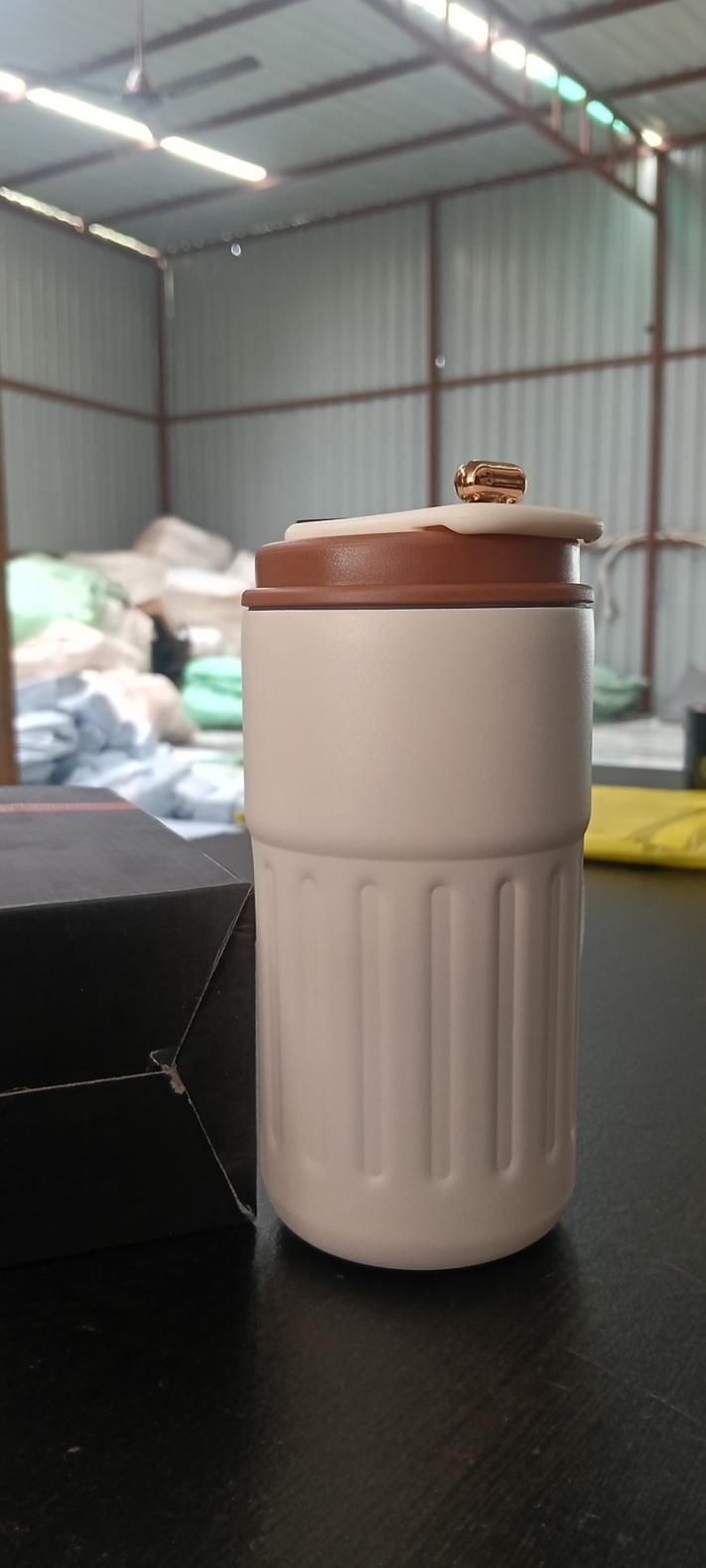 Smart LED Temperature Display Mug | Hot & Cold Vacuum Insulated Flask