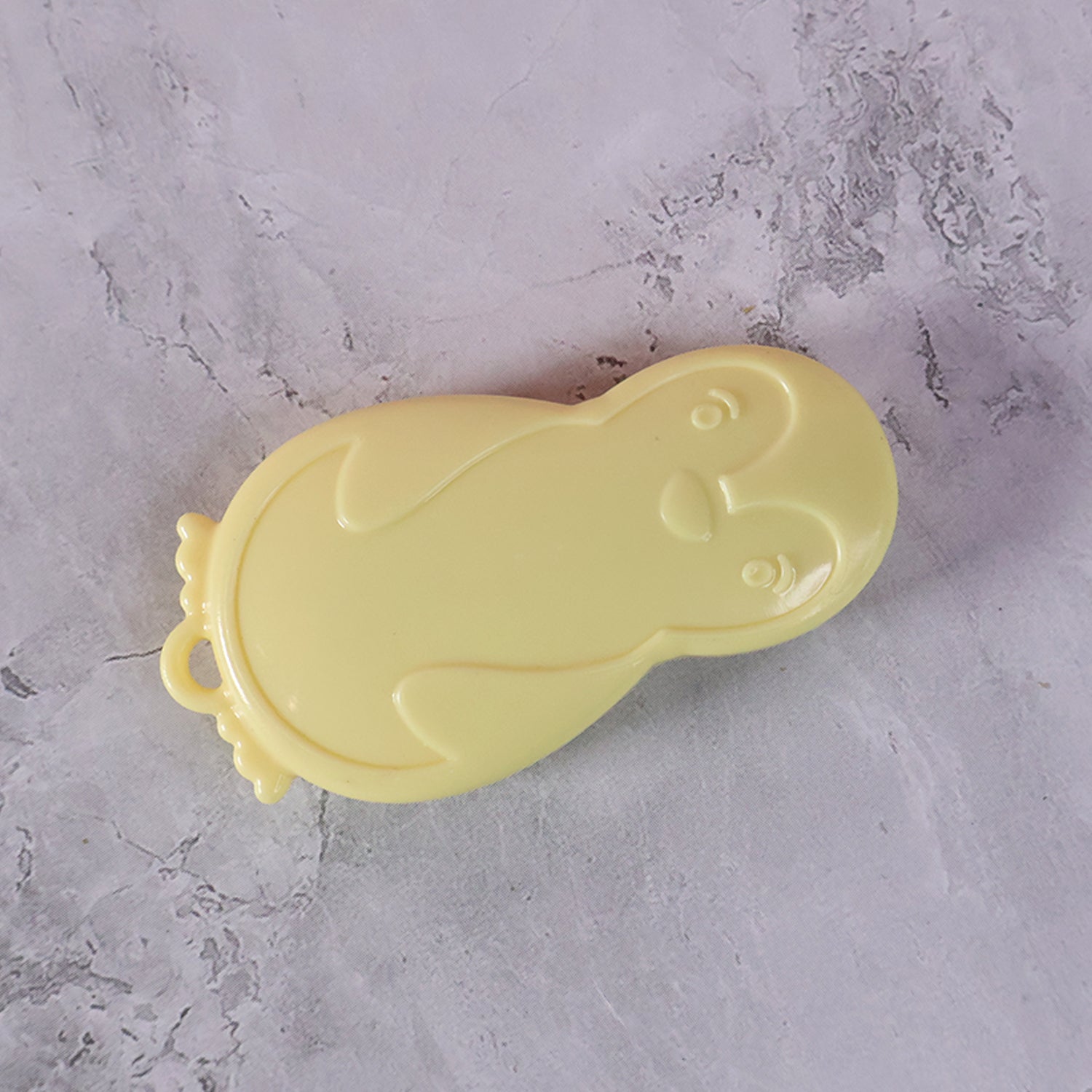 Cut Smart, Cut Safe – Your Handy Everyday Mini Cutter!