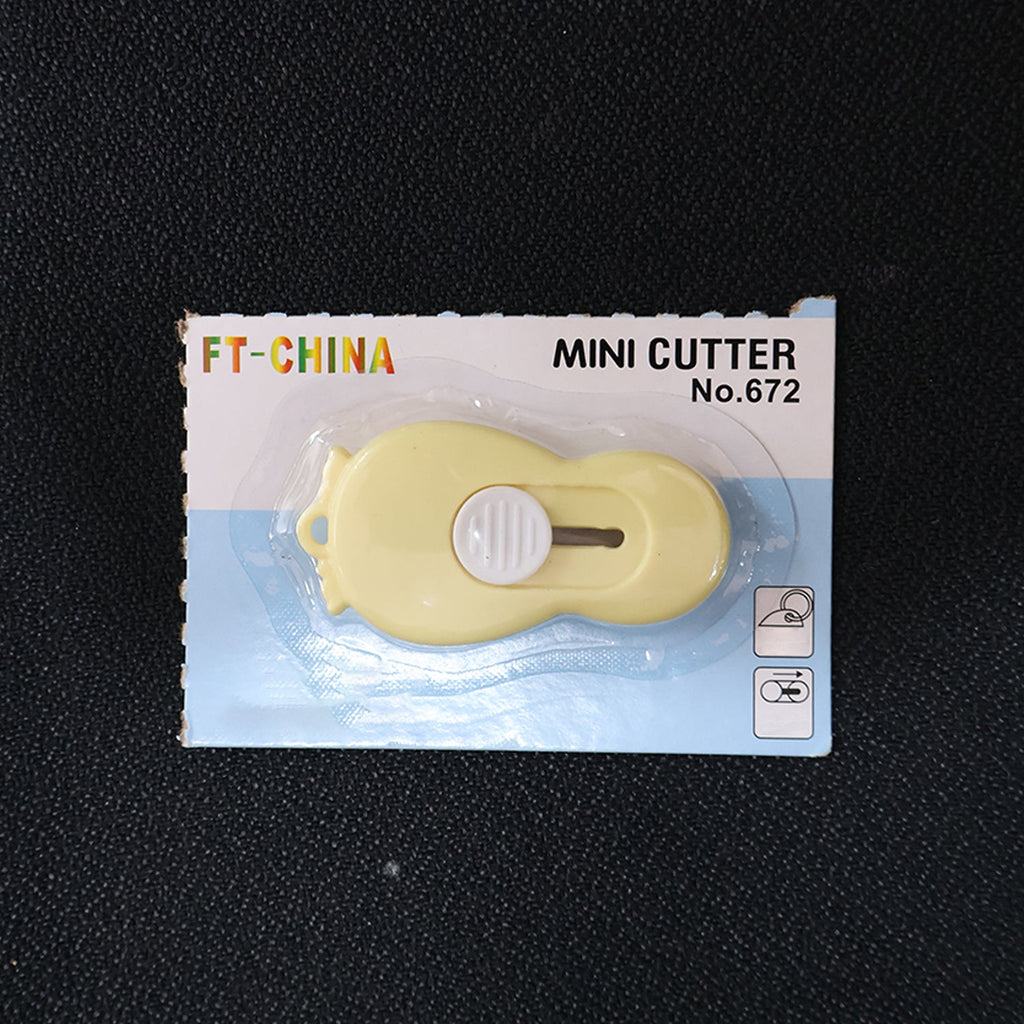 Cut Smart, Cut Safe – Your Handy Everyday Mini Cutter!